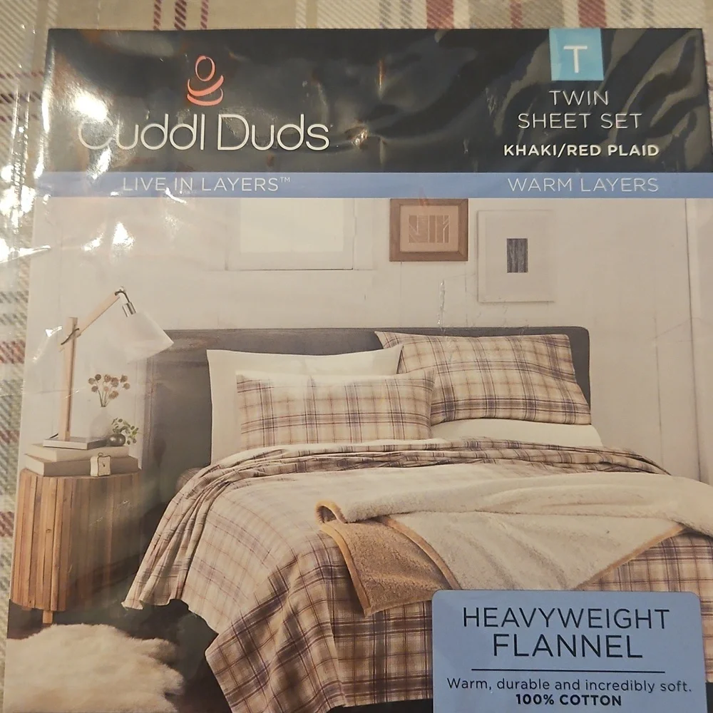 Cuddl Duds NWT Plaid Cream Cranberry Gray  Heavyweight Flannel Twin Sheet Set